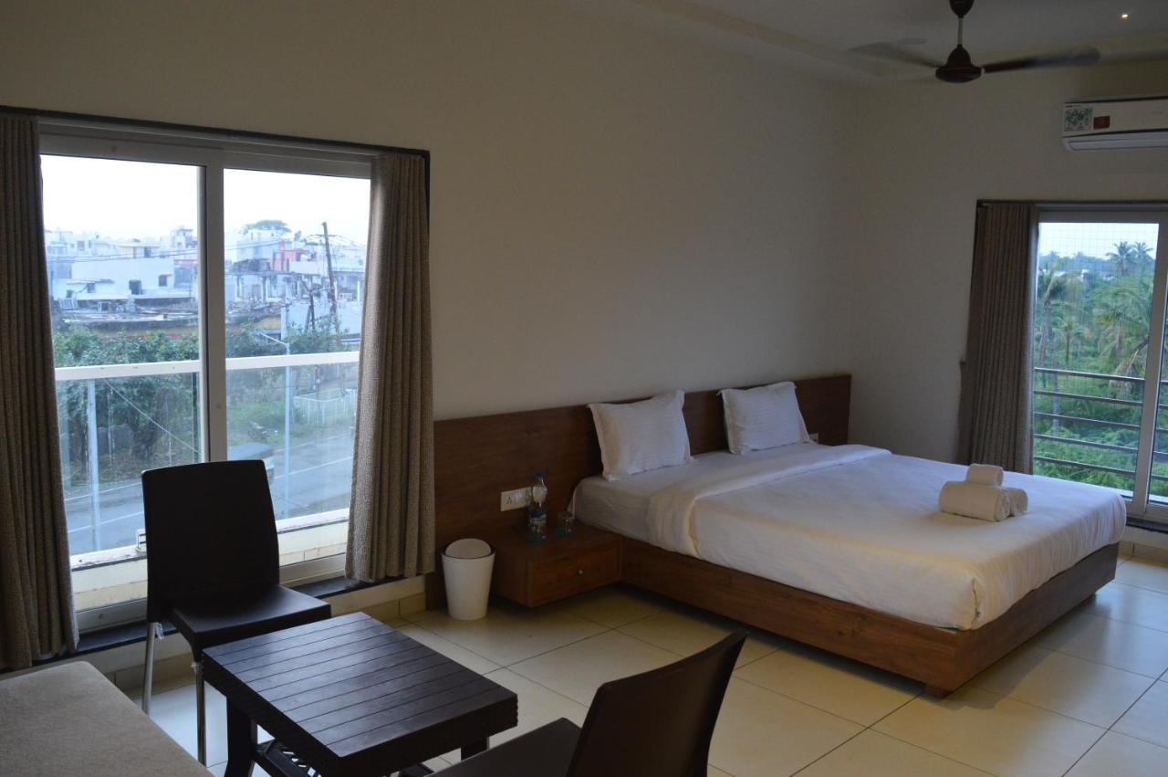 Hotel Revive Veraval Zewnętrze zdjęcie